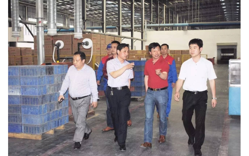 熱烈歡迎時風(fēng)集團(tuán)領(lǐng)導(dǎo)蒞臨旭派參觀交流！